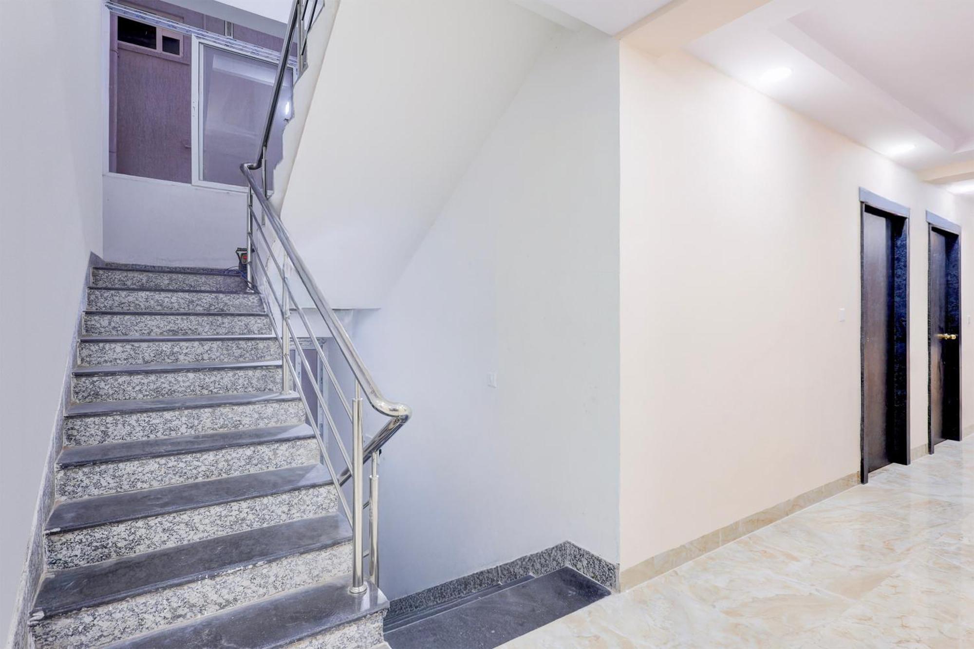 Super Townhouse Mvp Sector With Kailasagiri Hill View Pedda Waltair Zewnętrze zdjęcie